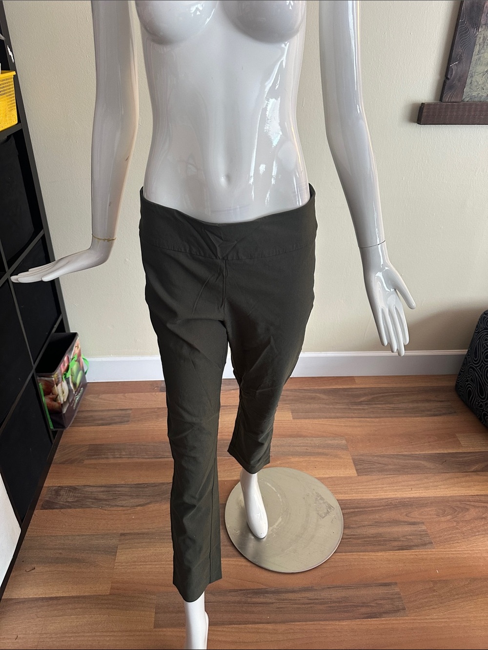 Men's Olive Green Stretch Chinos — Slim Tapered Fit